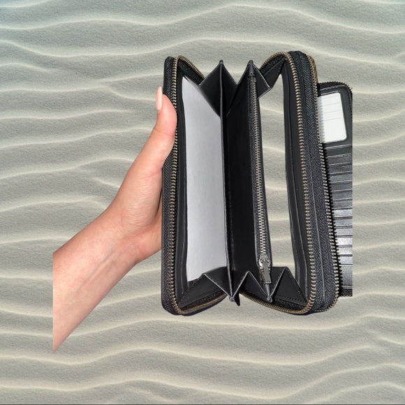 NWOT COACH brown wallet - Picture 5 of 5